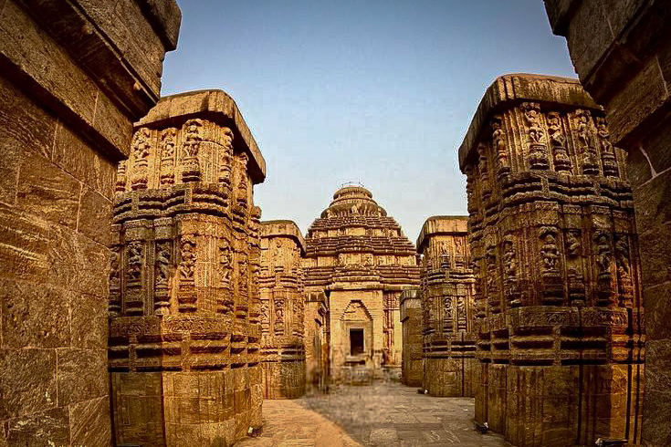 Chasing Sunrise, Puri to Konark's Sun Temple ☀️